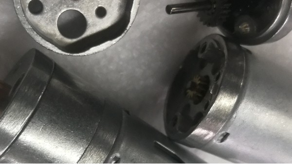 深圳直流電機(jī)調(diào)速電機(jī)廠家為您揭秘:直流電機(jī)，通過什么手段實(shí)現(xiàn)調(diào)速？