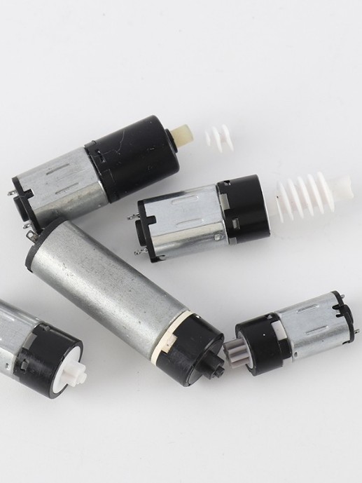 比較直流電機(jī)和交流電機(jī)的結(jié)構(gòu)和性能！深圳直流電機(jī)廠家為您揭秘