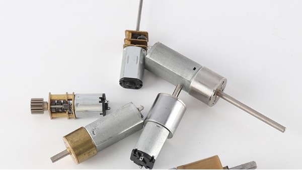 深圳直流減速電機(jī)廠家為您解讀:微型直流減速電機(jī)參數(shù)