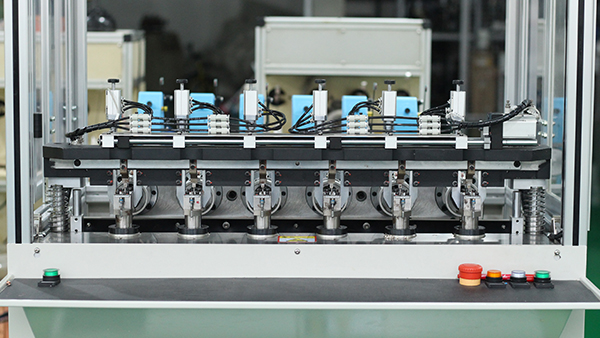 順昌電機-現(xiàn)代化設備