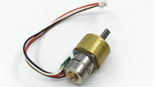 深圳減速步進(jìn)電機(jī)電機(jī)廠家為您揭秘:減速步進(jìn)電機(jī)的應(yīng)用