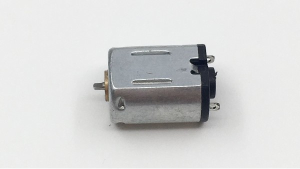 深圳微電機(jī)廠家為您揭秘:微電機(jī)偏離額定電壓運(yùn)行會(huì)有哪些影響