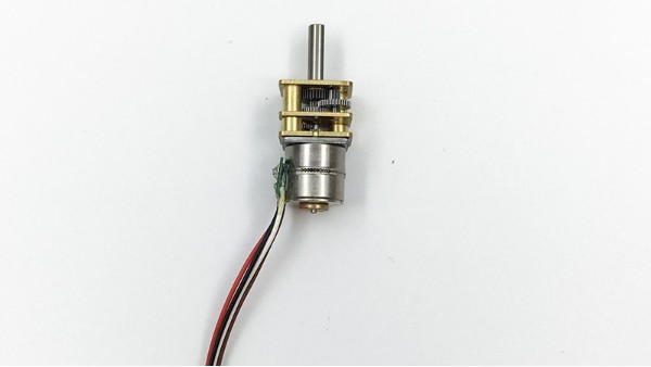 交流伺服電機與步進電機的區(qū)別